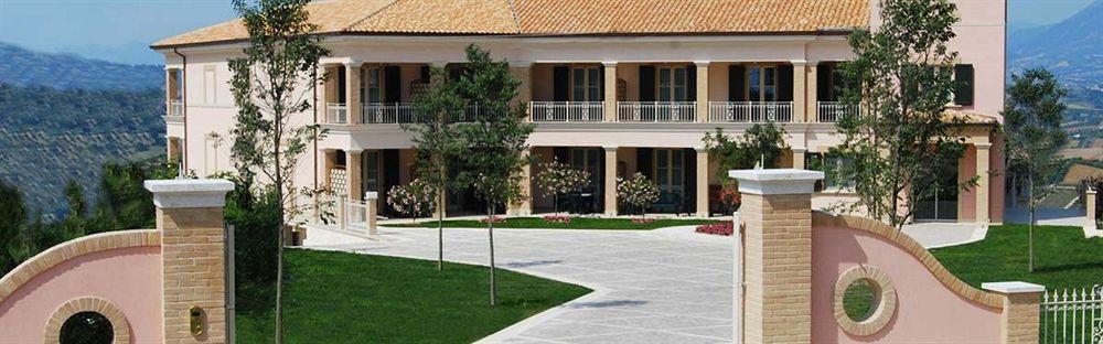 Incantea Resort Tortoreto Екстериор снимка